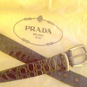 ⭐⭐Black GUESS Leather Snake embossed Belt