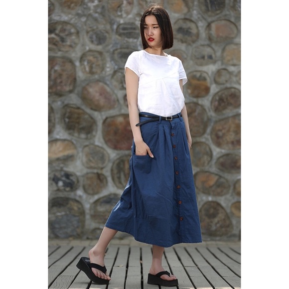 Navy Linen Button-up skirt and leather belt