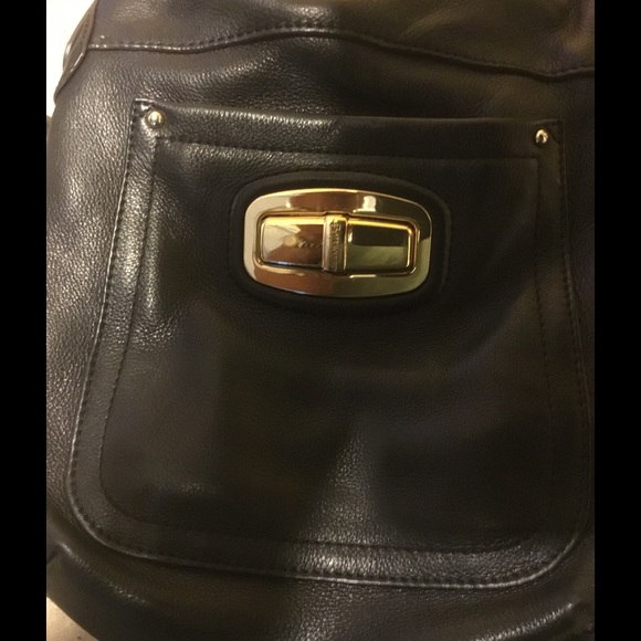 Handbag - Picture 2 of 4