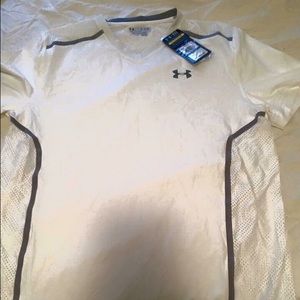 NWT Men's Under Armour T-Shirt