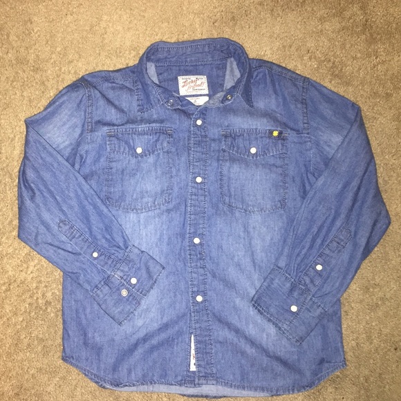 ‼️SOLD‼️ Boys Bundle of Lucky Brand Shirts