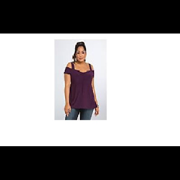 Purple open shoulder babydoll top. Size 18-29