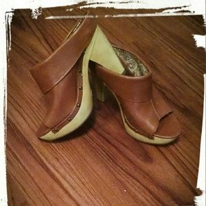 NWOT Peep-Toe High Heel Clogs