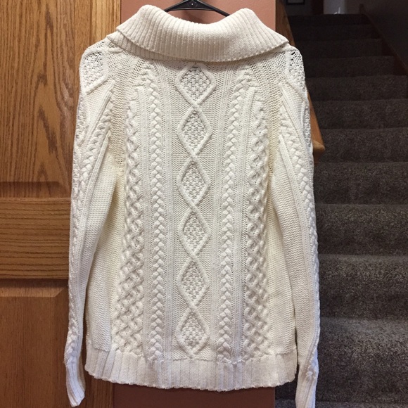 Eddie Bauer Sweater - Picture 2 of 4