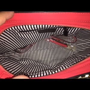 Bags - NWT Bright Coral Purse Bags - NWT Bright Coral Purse