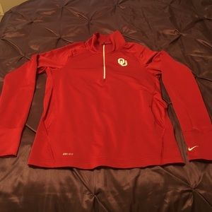 Women's Oklahoma Univ Nike 1/4 Zip Dri-fit-Sz M
