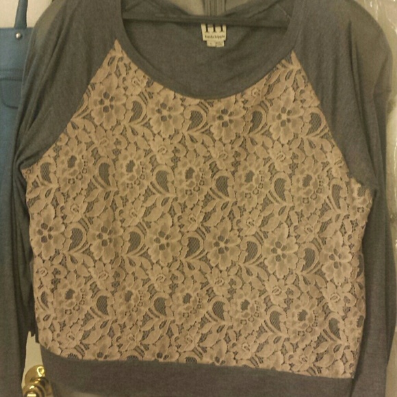 Haute Hippie sweater - Picture 7 of 8