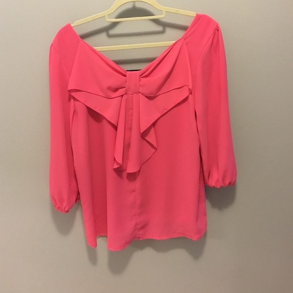 Francesca's pink blouse - Picture 2 of 3