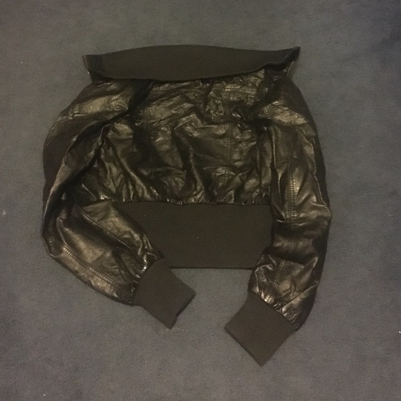 Black Jou Jou zip up - Picture 2 of 2