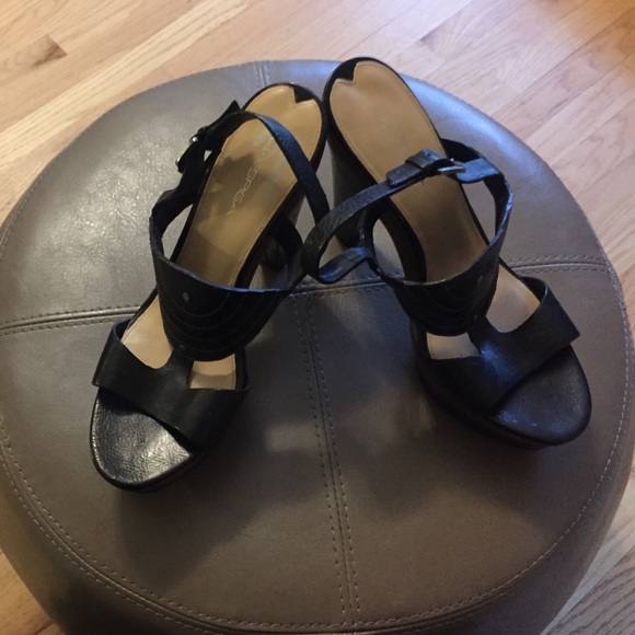 4 inch Via Spiga Platform Sandals