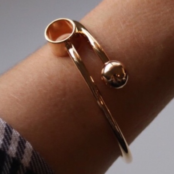 •new• gold ball bangle bracelet - Picture 2 of 4