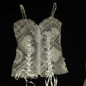 RB paisley corset like top