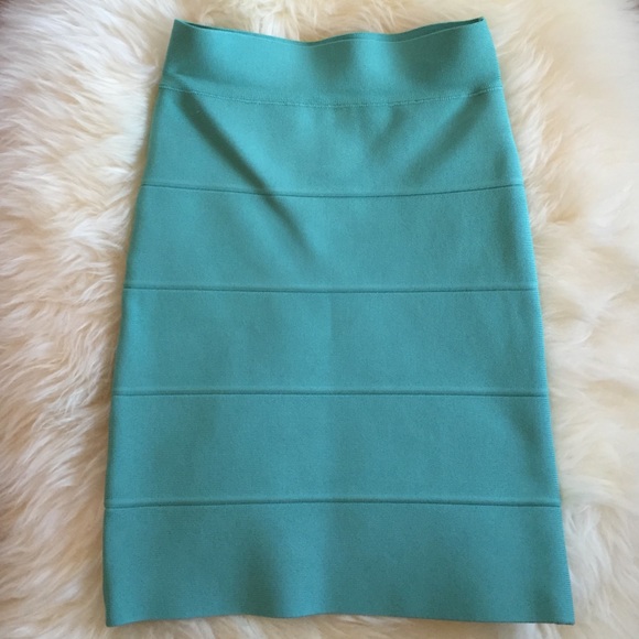 BCBGMAXAZRIA Bandage Skirt, Mint - Picture 2 of 3