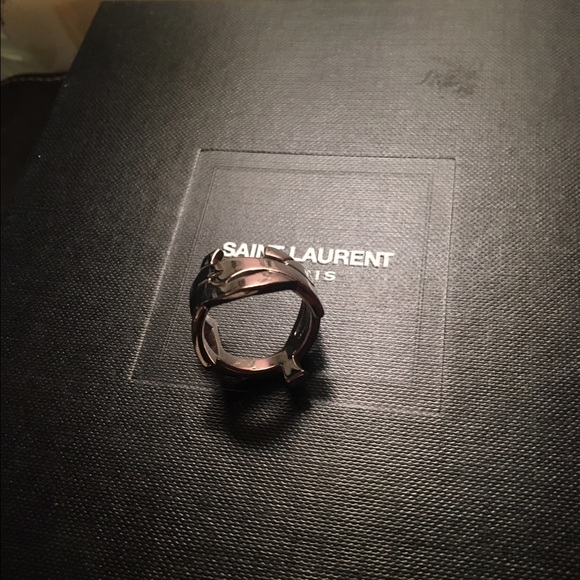 YSL LOGO RING SIZE 7 - Picture 4 of 4