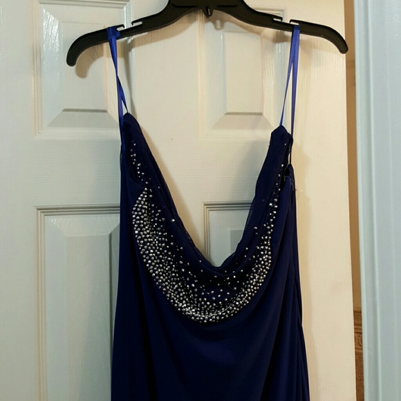 Full Length - Picture 2 of 4