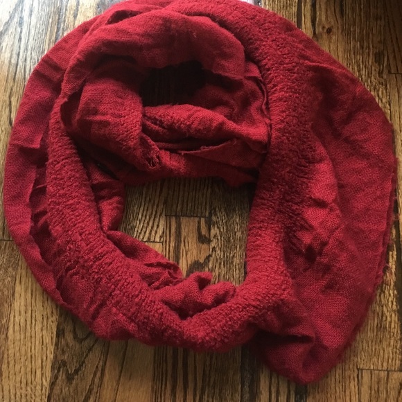 *DONATED* Red infinity  scarf - Picture 3 of 3