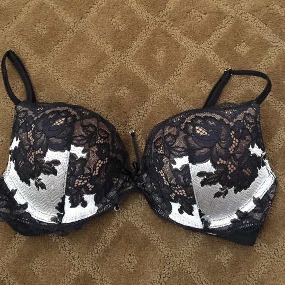 Victoria's Secret very sexy push up,