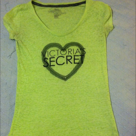 Victoria's Secret short sleeve tee shirt
