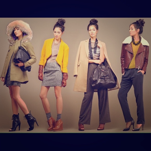 OUTERWEAR this way 👉🏼