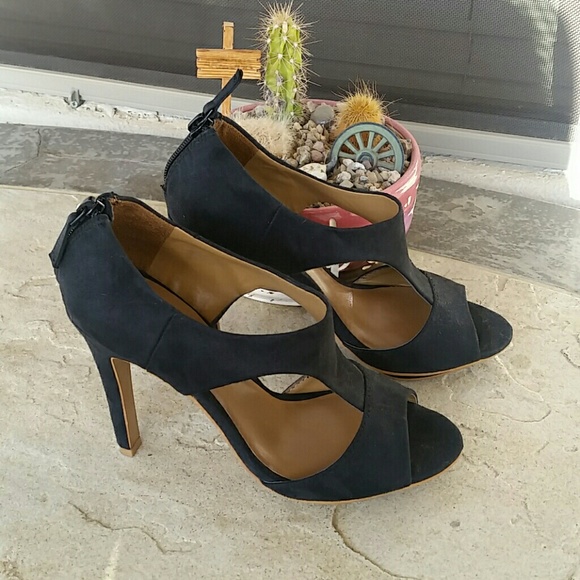 Mango Shoes - Black Suede High Heels
