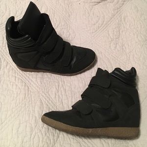 **MUST GO** Wedge sneakers