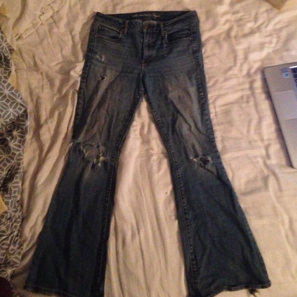 Distressed American Eagle jeans