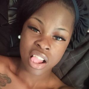 Meet your Posher, Jonea