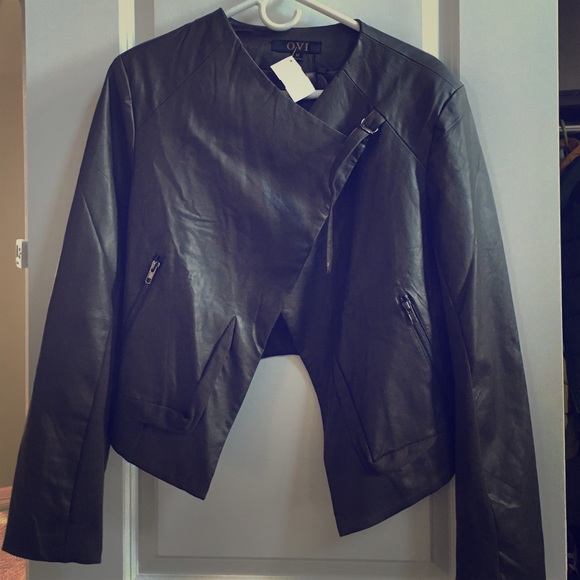 Gorgeous leather jacket NWT size M