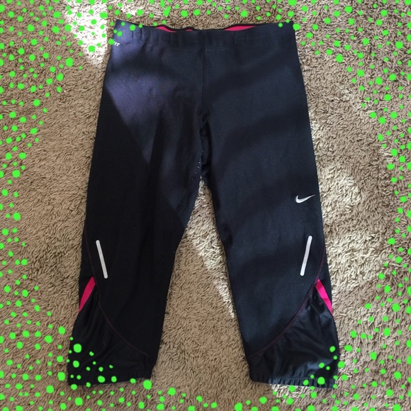 nike dri fit workout capris