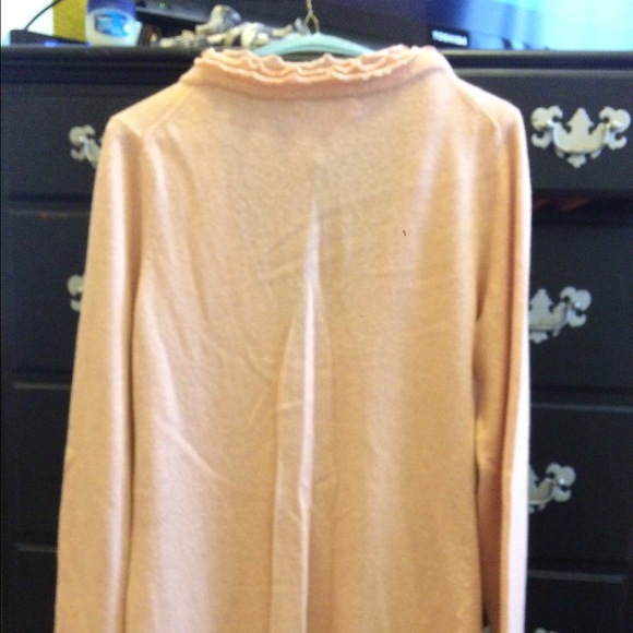 Sweater - Picture 4 of 4