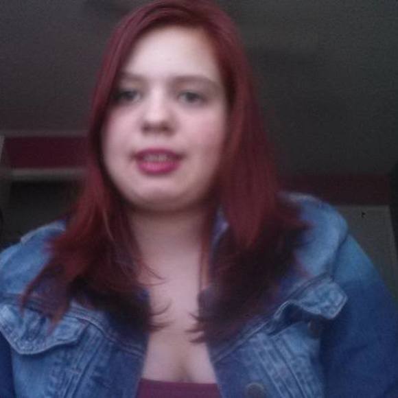 Meet your Posher, Anabella