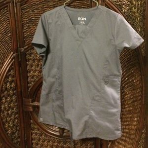 Eon scrub set  s top and xs pants