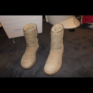 Nude Ugg Boots