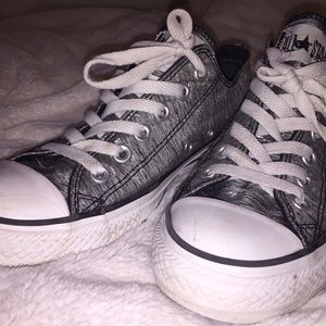 Silver converse