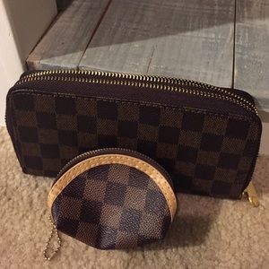 Wallet and change purse