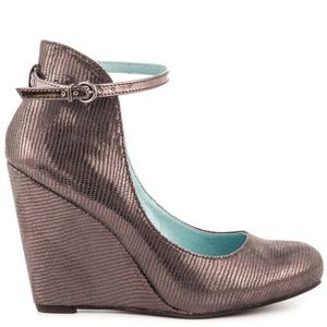 New seychelles dynamite wedges silver