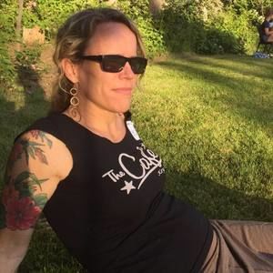 Meet your Posher, Amy