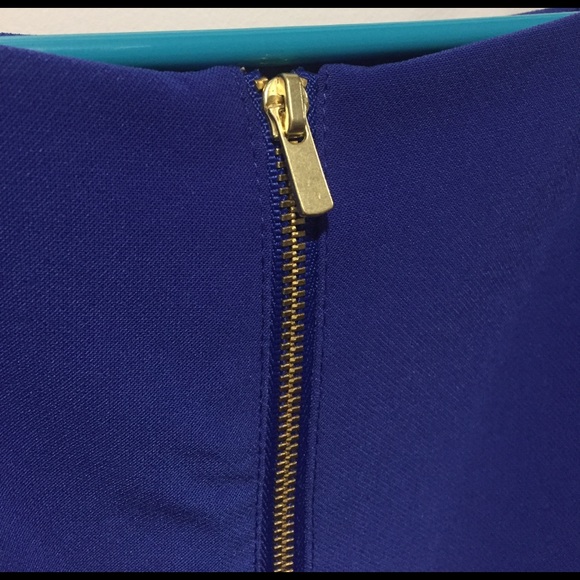 Gorgeous Blue Halter Midi Dress - Picture 3 of 3