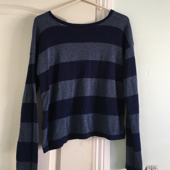 Red fox striped shirt - Picture 2 of 2