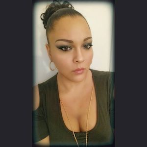 Meet your Posher, Lynnette