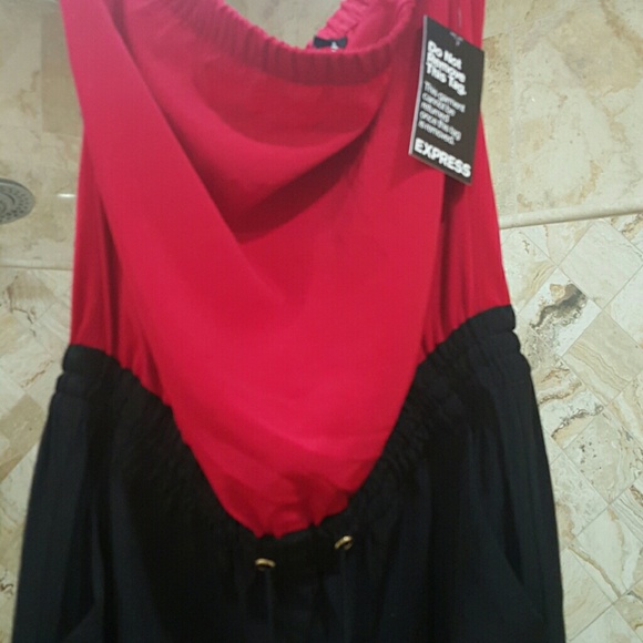 Express red and black romper - Picture 2 of 2