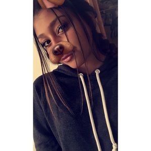 Meet your Posher, Abby