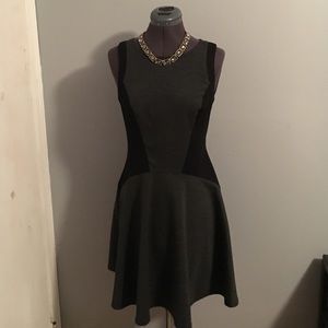 **MUST GO** Sleeveless dress
