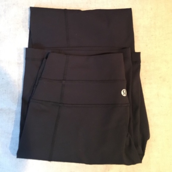 SOLD Lululemon black groove pants