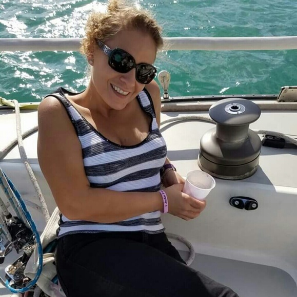 Meet your Posher, Carmen