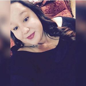 Meet your Posher, Lena