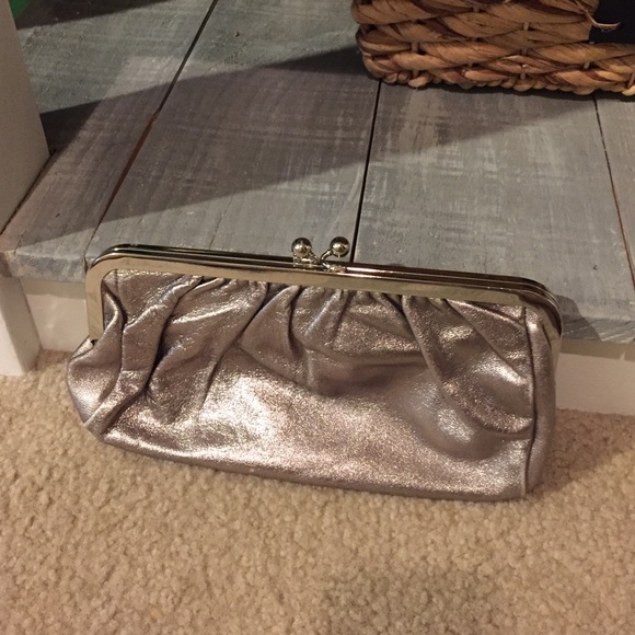 Silver clutch
