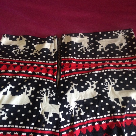 LA 12 ST Pants - Reindeer and Snowflake leggings LA 12 ST Pants - Reindeer and Snowflake leggings