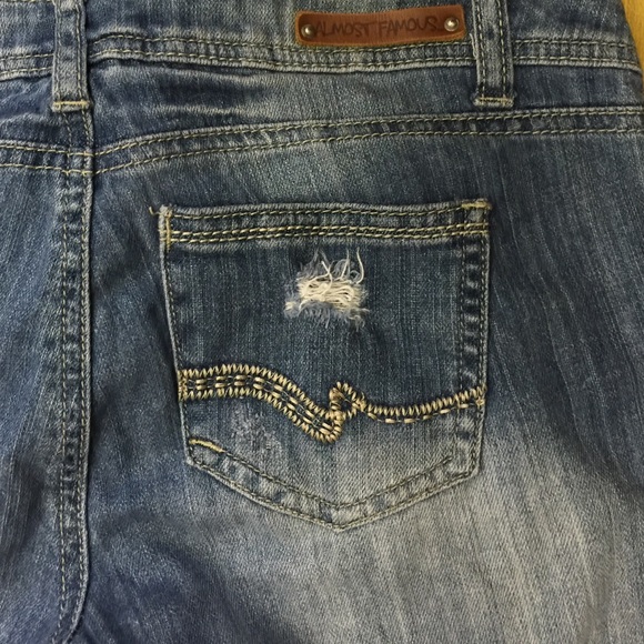 Almost Famous Jeans View 4