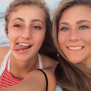 Meet your Posher, Talia